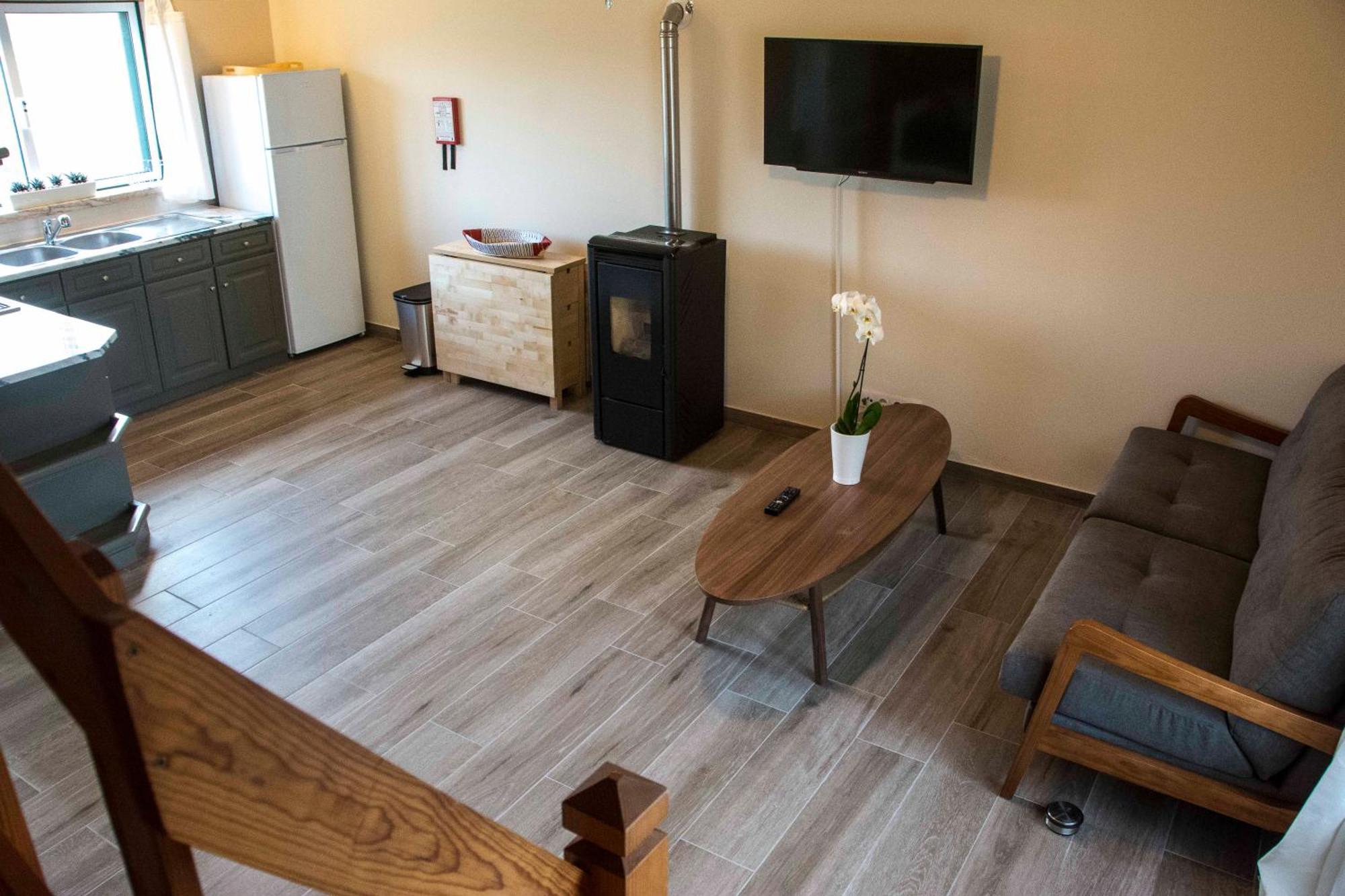 The Fig Boutique Suites Salir de Porto Room photo